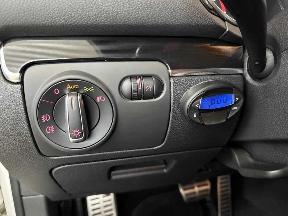 VOLKSWAGEN Golf 2011