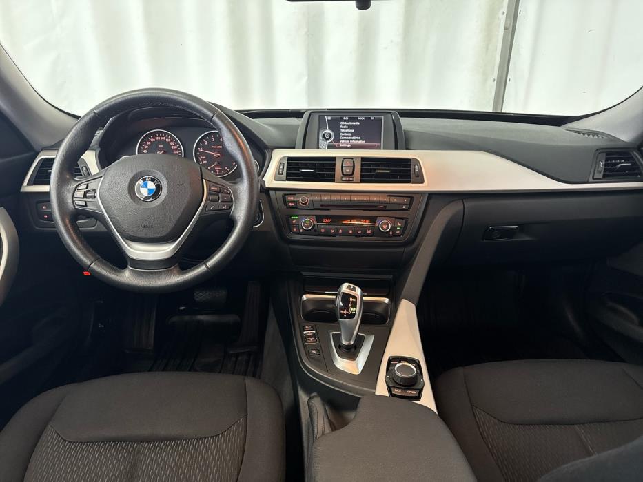 BMW 320 Gran Turismo 2014