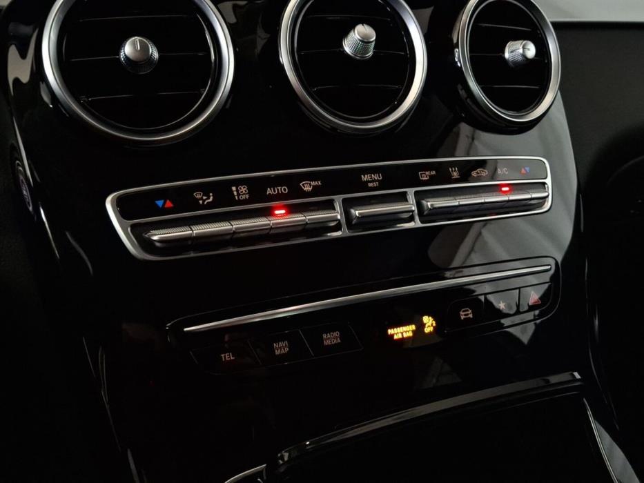 MERCEDES-BENZ GLC 2020