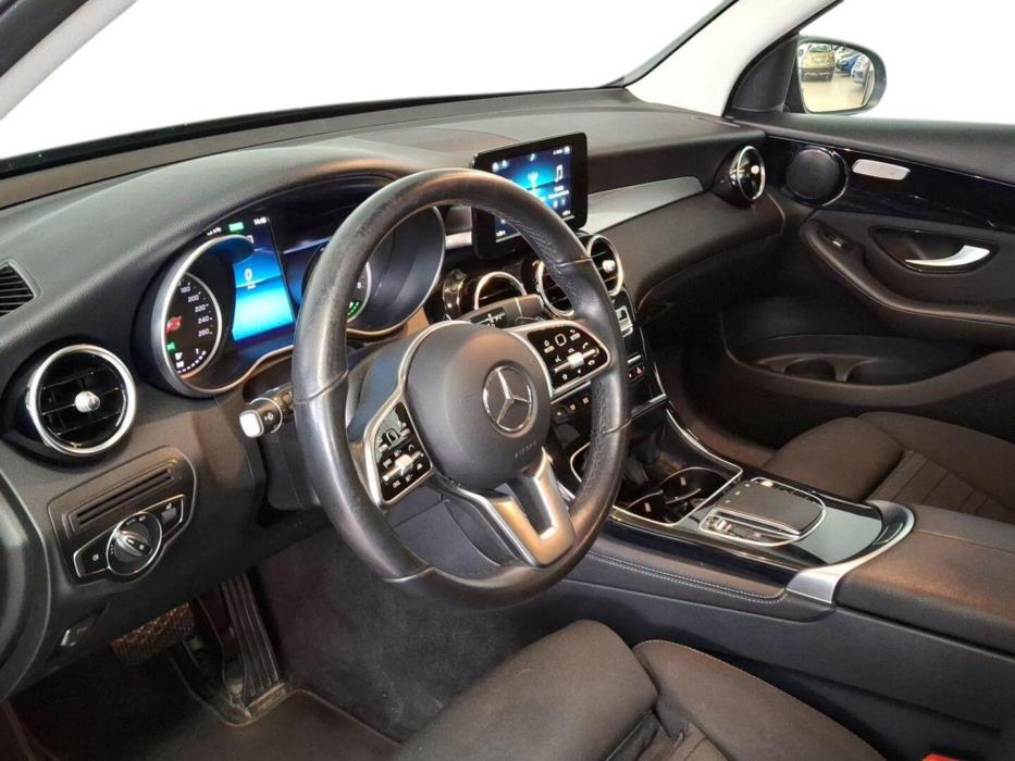 MERCEDES-BENZ GLC 2020