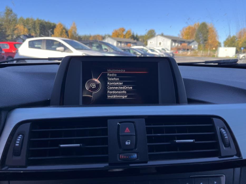 BMW 320 2015