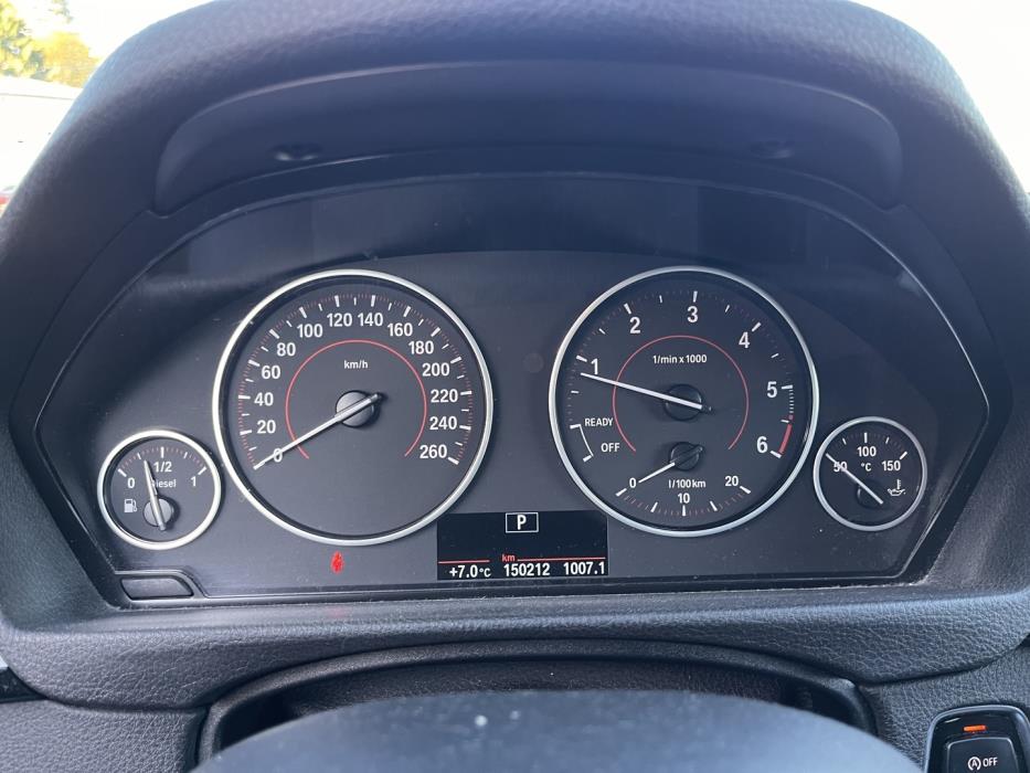 BMW 320 2015