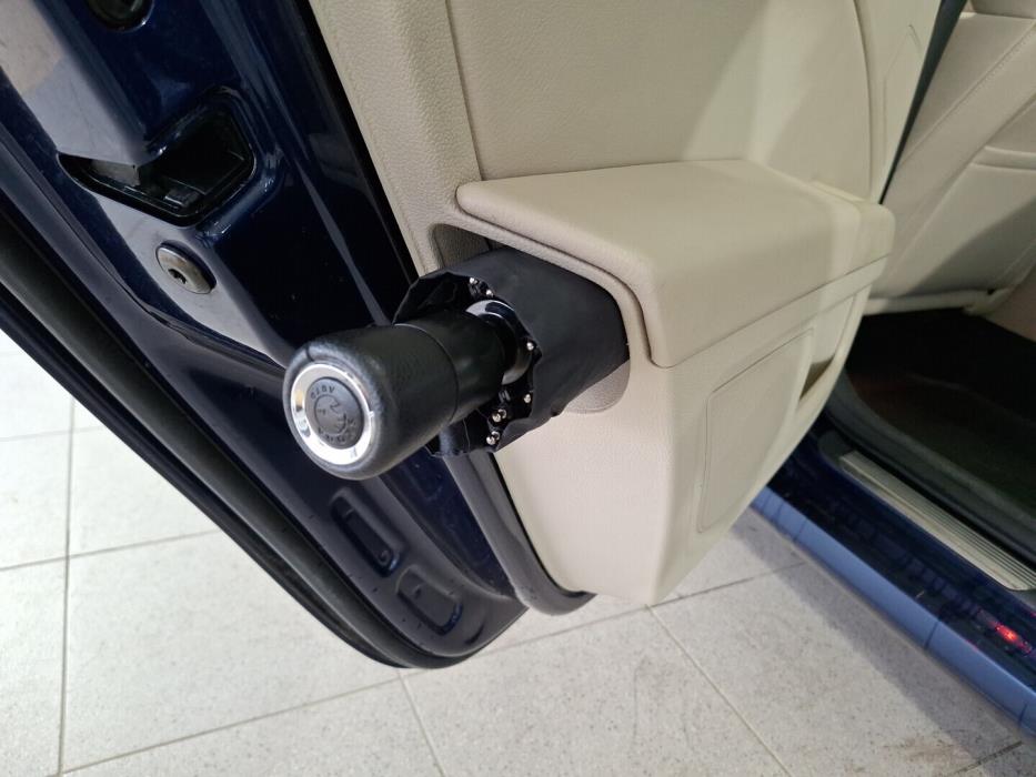 SKODA Superb 2009
