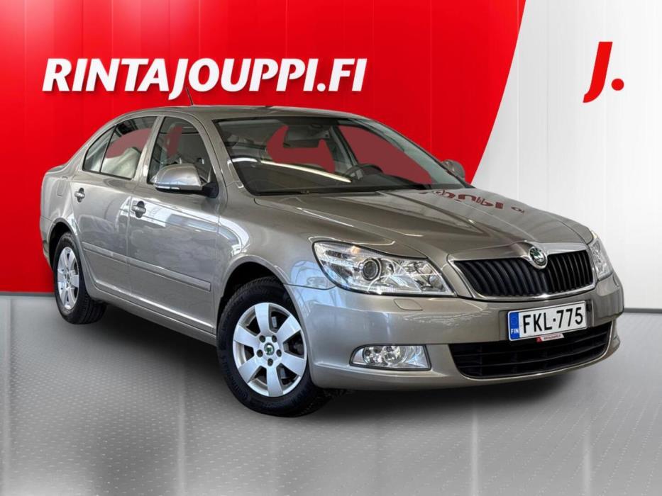 SKODA Octavia 2012