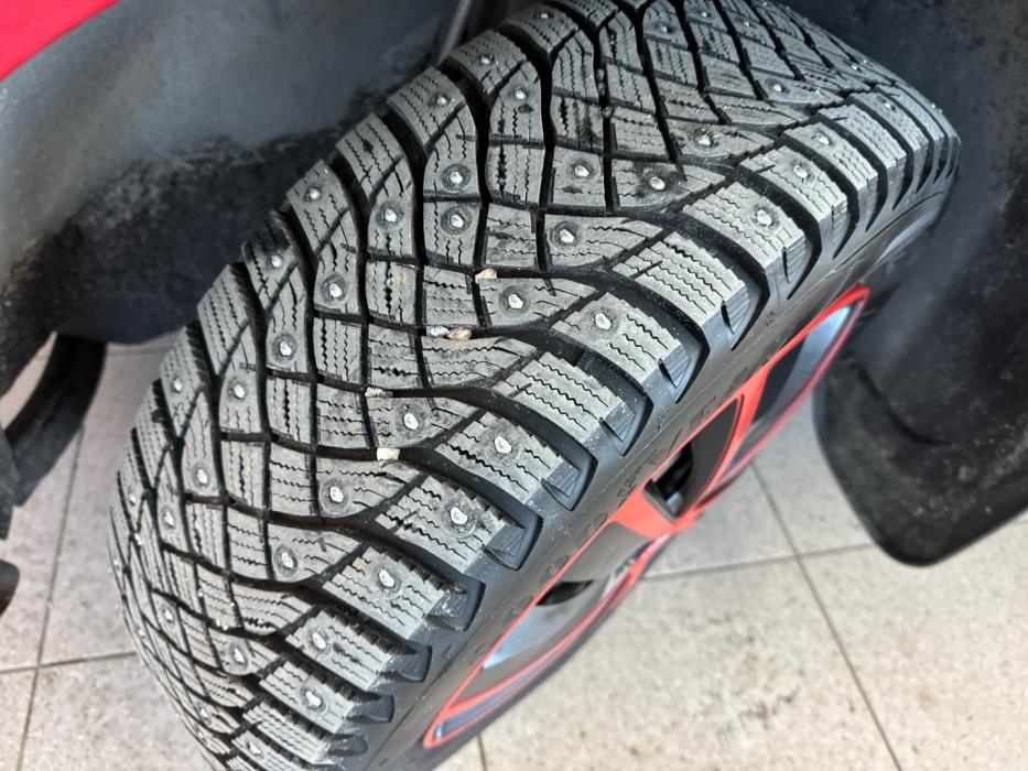 VOLKSWAGEN Caddy Maxi 2013