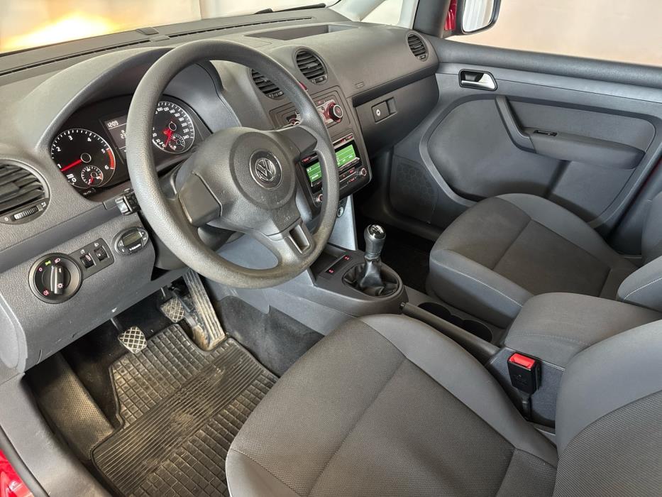 VOLKSWAGEN Caddy Maxi 2013
