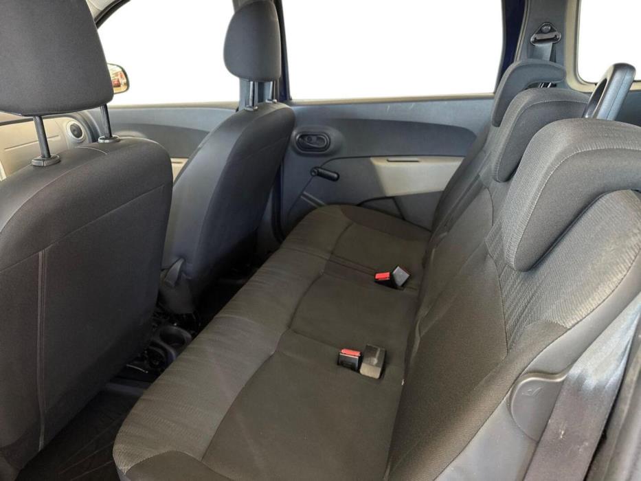 DACIA Lodgy 2013