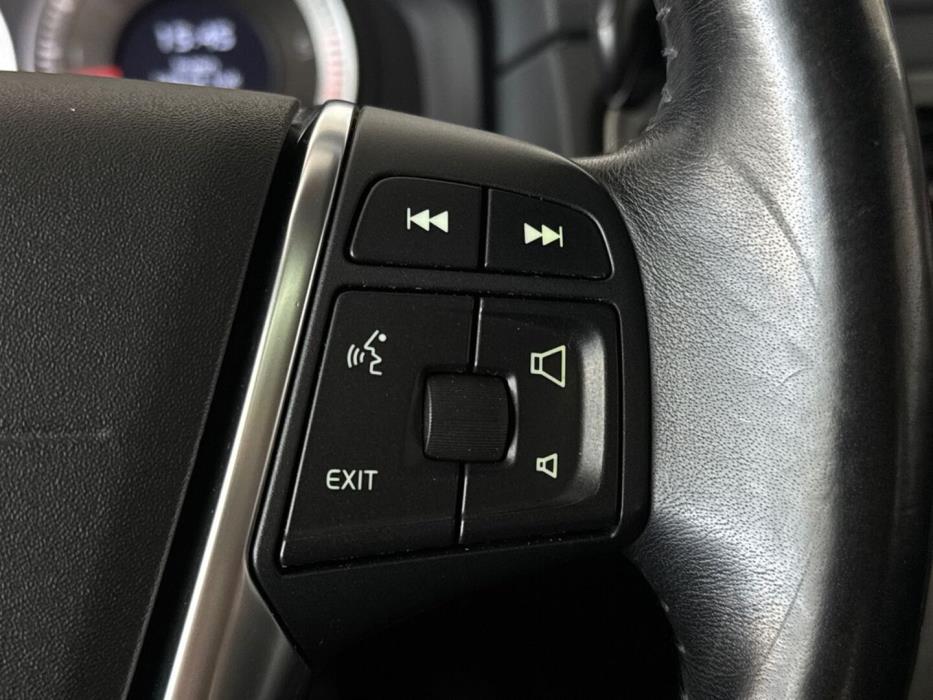 VOLVO XC70 2012