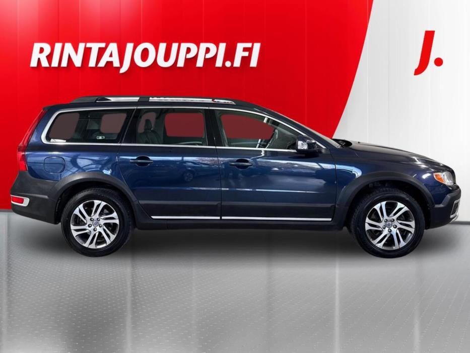 VOLVO XC70 2012