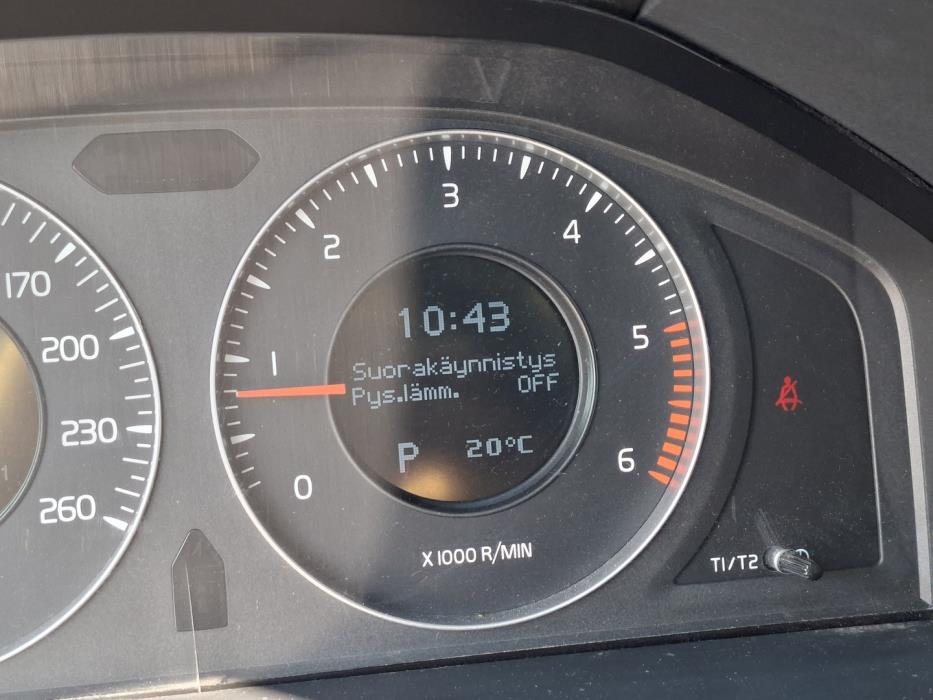 VOLVO V70 2008