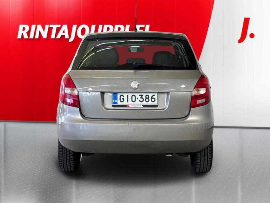 SKODA Fabia 2009