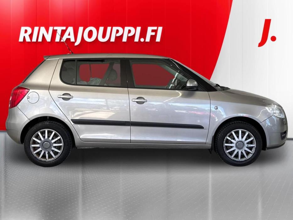 SKODA Fabia 2009