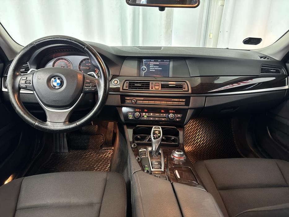 BMW 520 2010