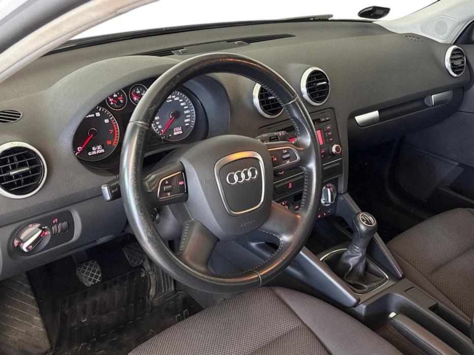 AUDI A3 2011