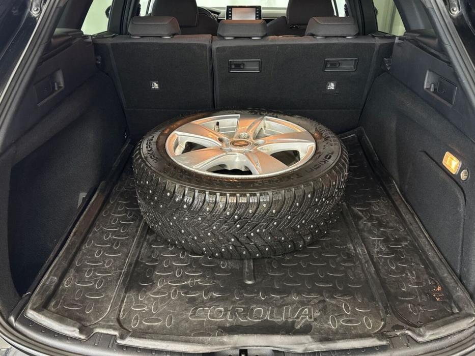 TOYOTA Corolla 2019