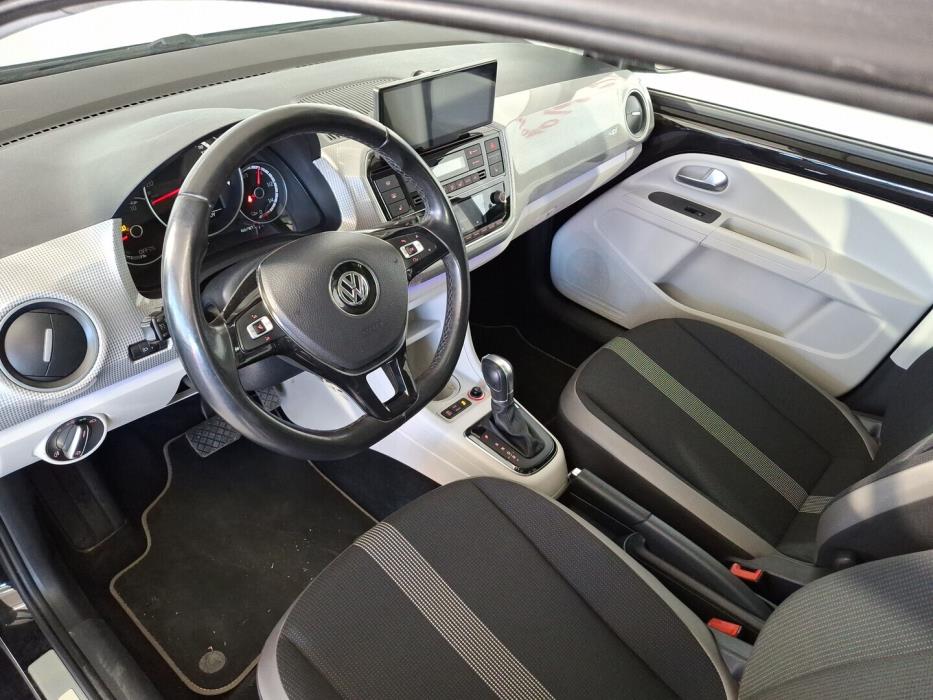 VOLKSWAGEN up! 2018
