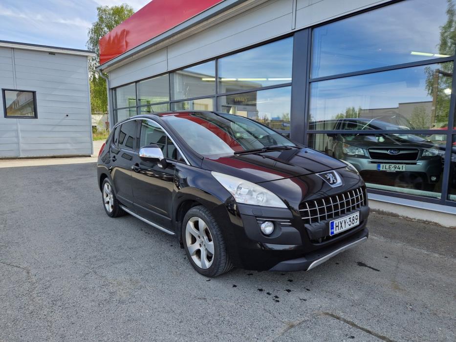 PEUGEOT 3008 2011