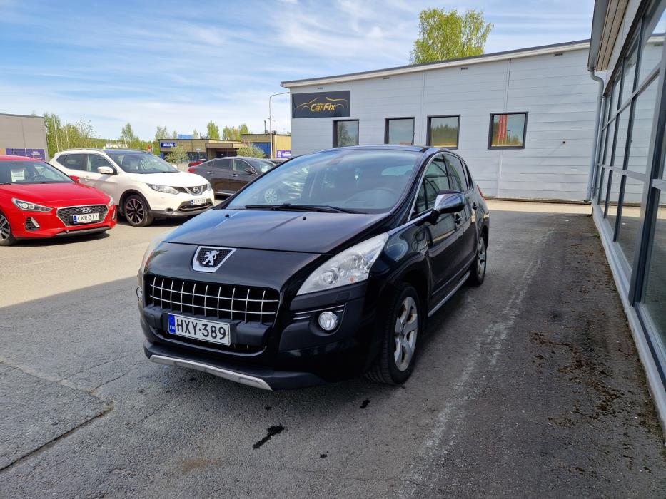 PEUGEOT 3008 2011