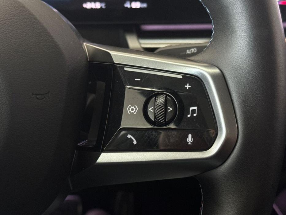 BMW i5 2023