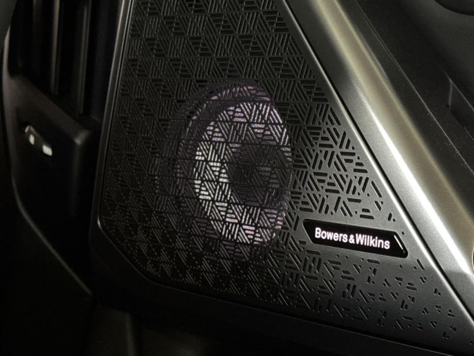 BMW i5 2023