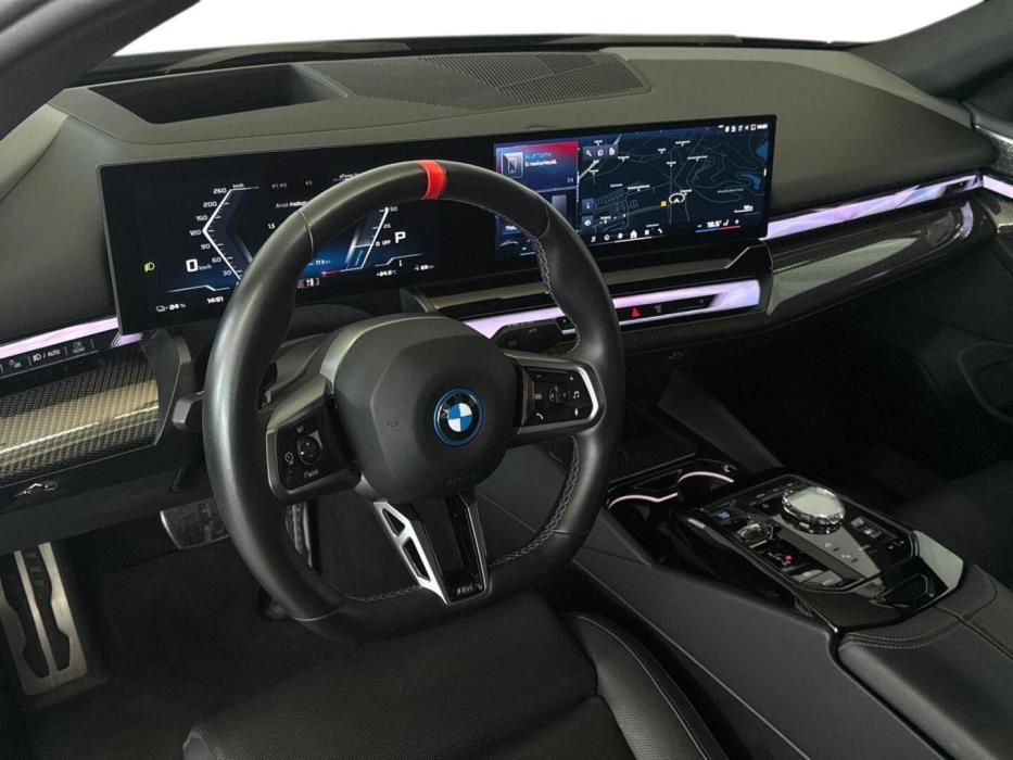 BMW i5 2023