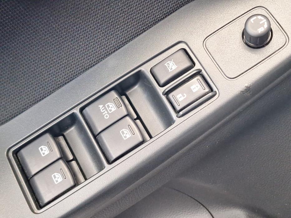 SUBARU Forester 2013