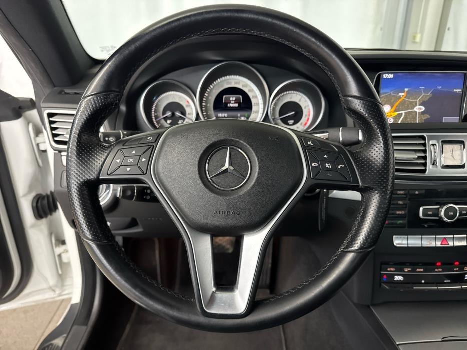 MERCEDES-BENZ E 2013