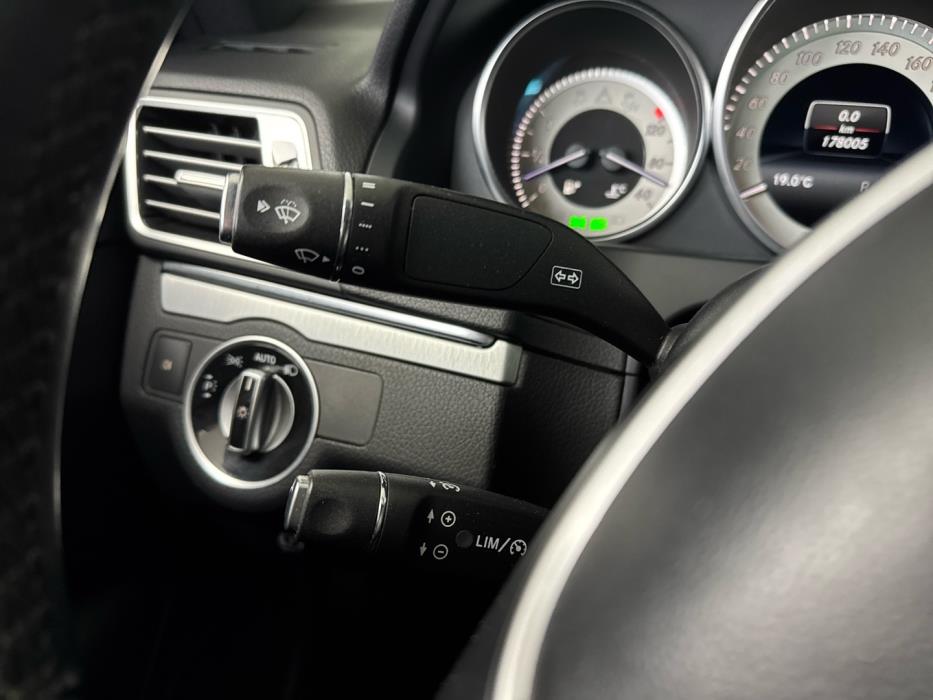 MERCEDES-BENZ E 2013