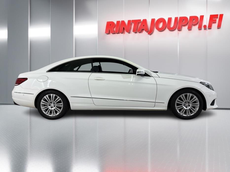 MERCEDES-BENZ E 2013