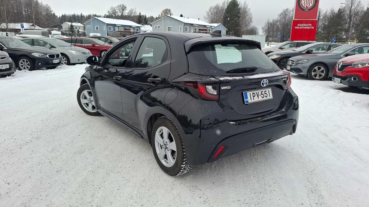 TOYOTA Yaris 2022