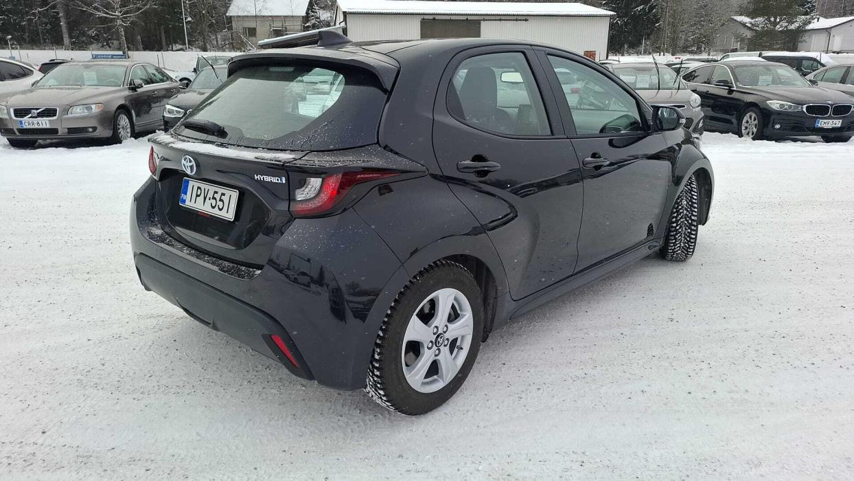TOYOTA Yaris 2022