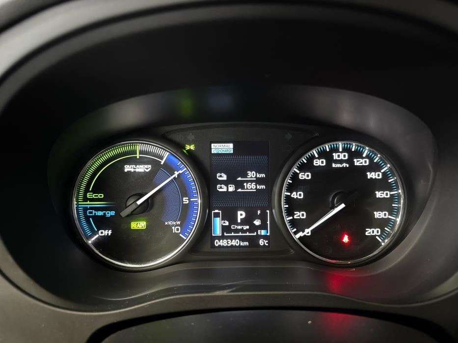 MITSUBISHI Outlander PHEV 2021