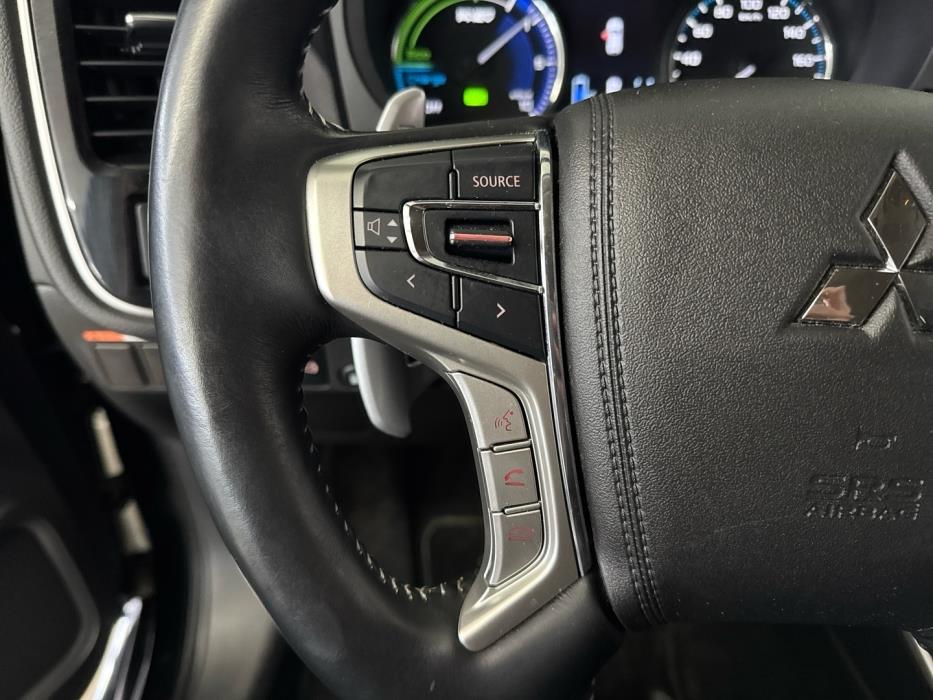 MITSUBISHI Outlander PHEV 2021