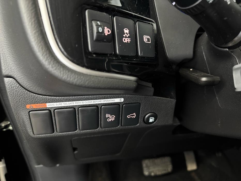 MITSUBISHI Outlander PHEV 2021