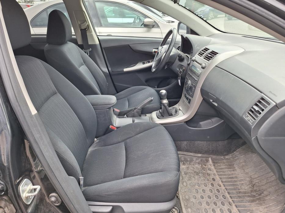 TOYOTA Corolla 2008