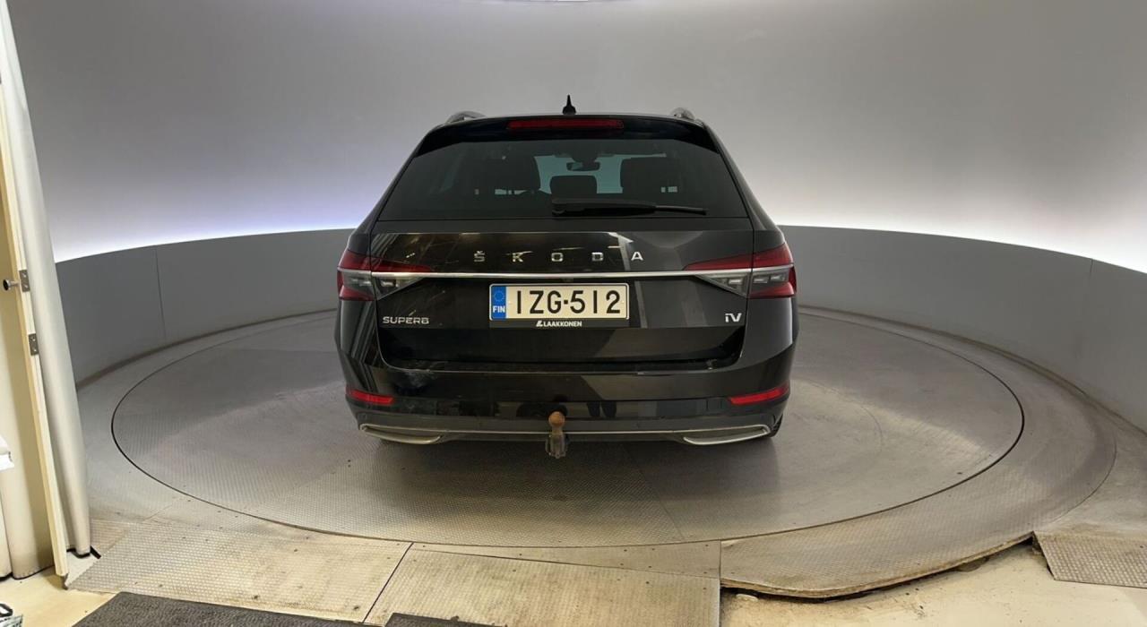 SKODA Superb 2021