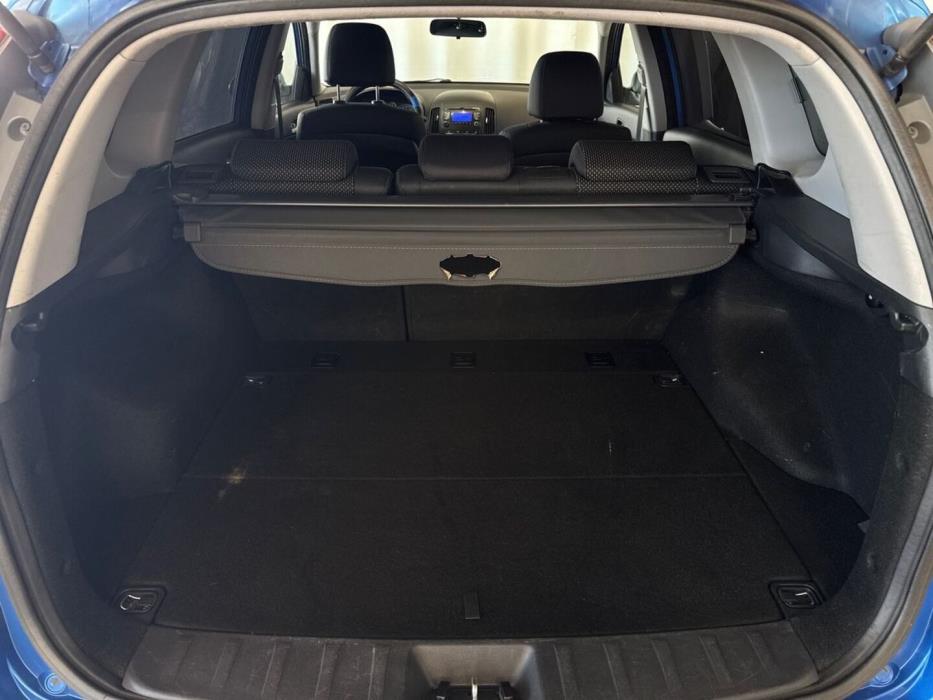 HYUNDAI i30 2010