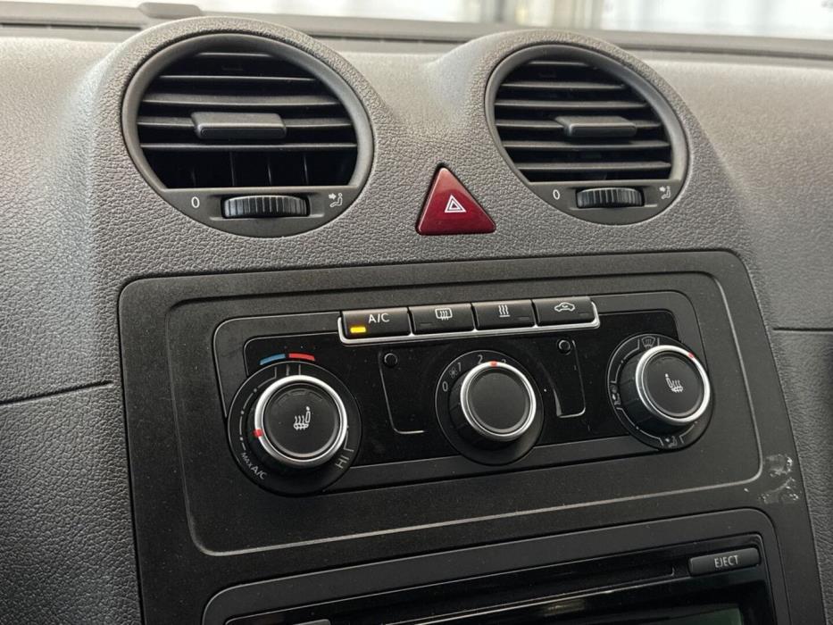 VOLKSWAGEN Caddy 2015