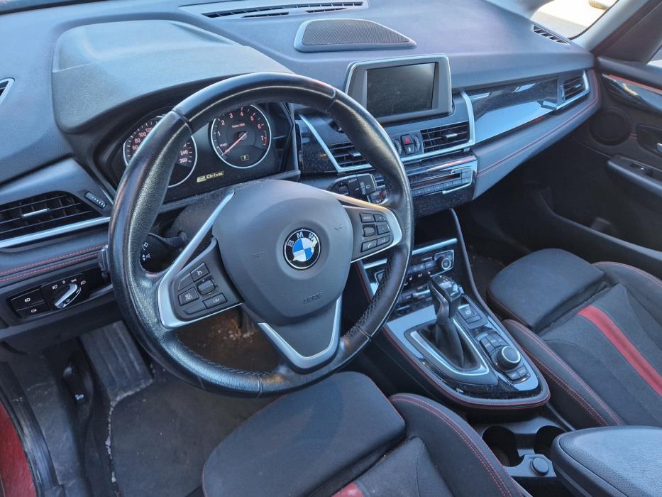 BMW 225 2017
