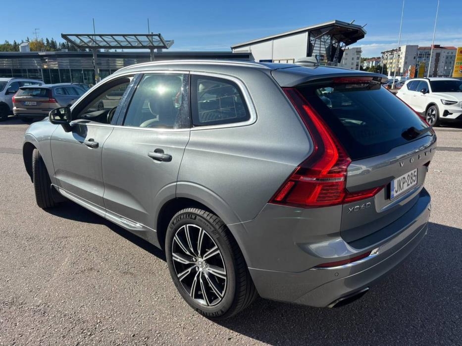 VOLVO XC60 2017