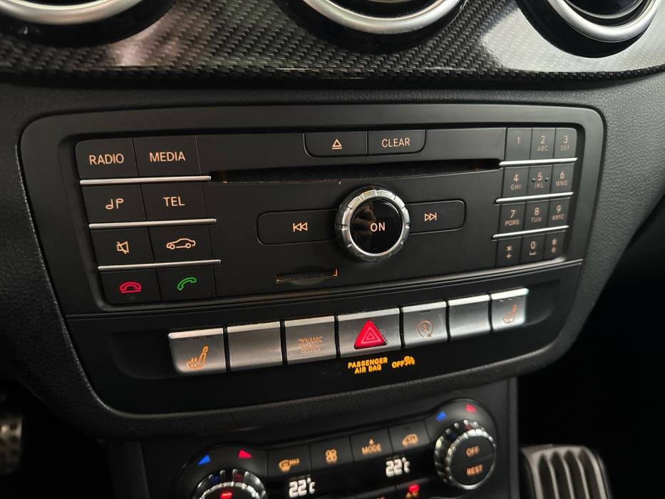 MERCEDES-BENZ B 2016