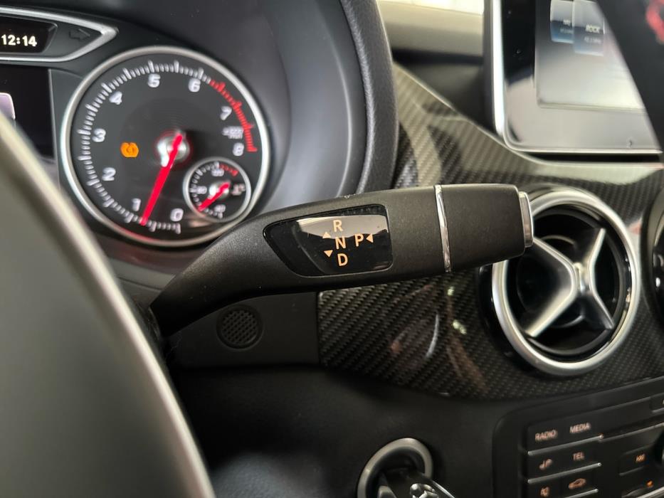 MERCEDES-BENZ B 2016