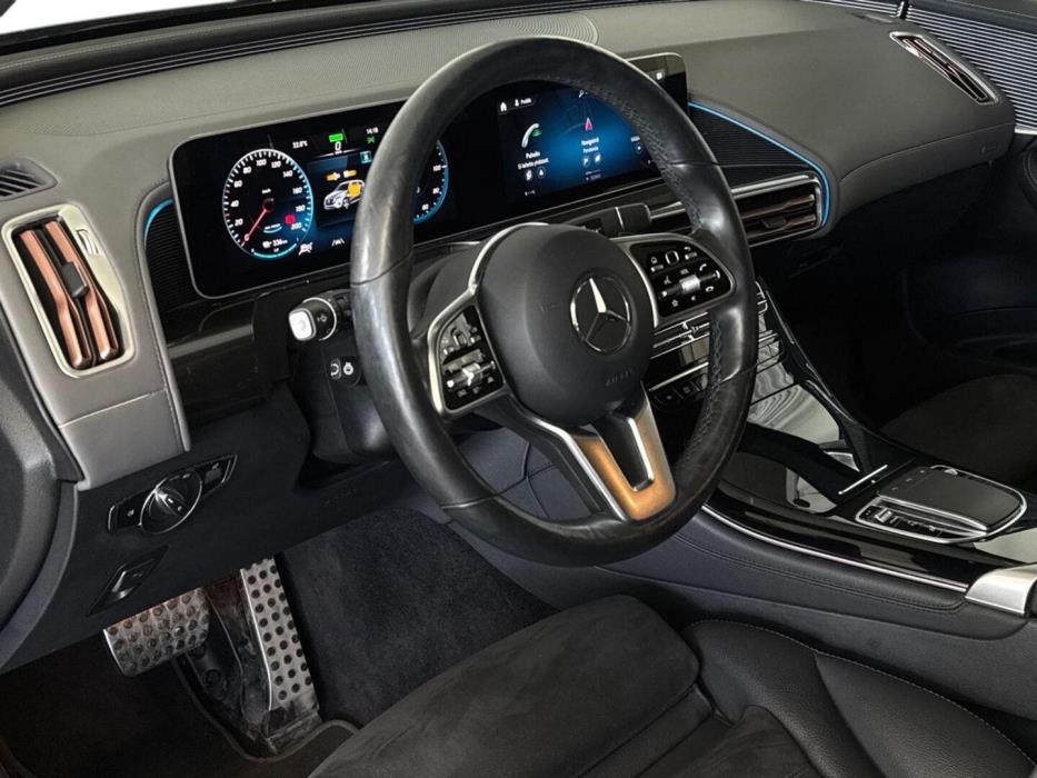 MERCEDES-BENZ EQC 2020