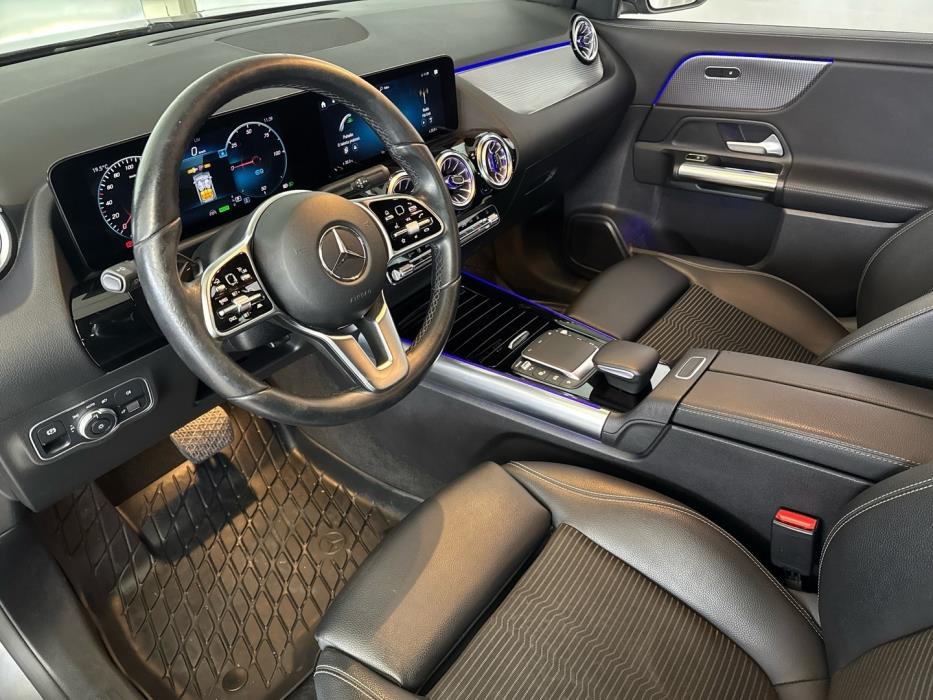 MERCEDES-BENZ EQA 2021