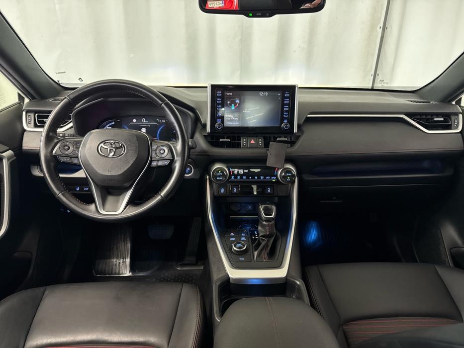 TOYOTA RAV4 Plug-in 2021