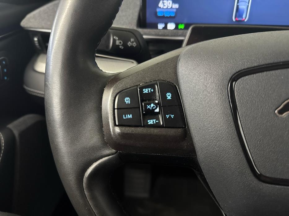 FORD Mustang Mach-E 2021