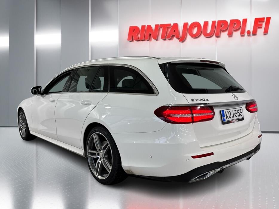 MERCEDES-BENZ E 2017