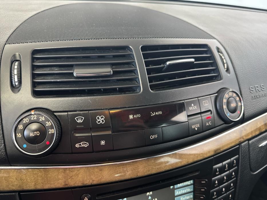 MERCEDES-BENZ E 2007