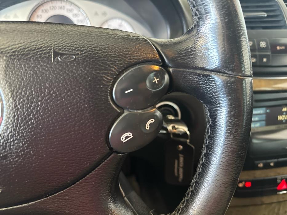 MERCEDES-BENZ E 2007