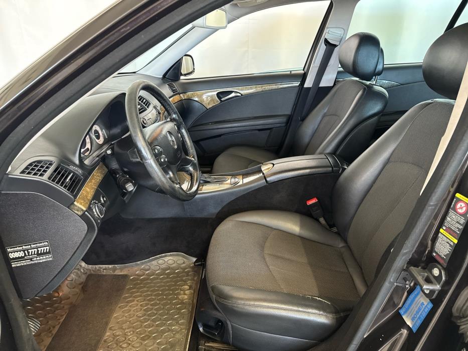 MERCEDES-BENZ E 2007